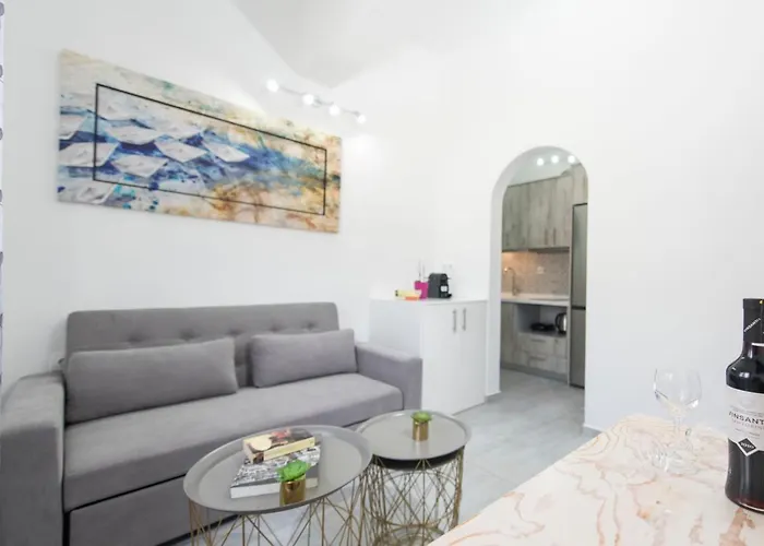 Pure And Simple Santorini Appartement *